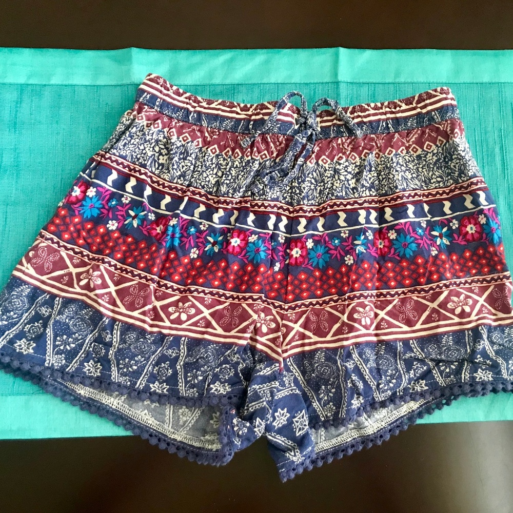 Hollister Floral Shorts